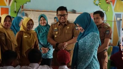 Wabup Gowa Tinjau Pemeriksaan Kesehatan Siswa di Tompobulu