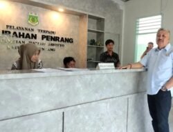 Bupati Pinrang Pantau Langsung Layanan Publik di Kelurahan dan Puskesmas
