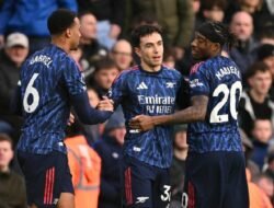 Arsenal Ditahan Imbang, Selisih Poin di Puncak Kian Tipis