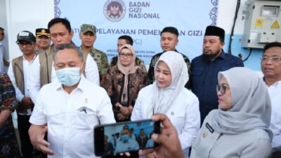 Jelang Ramadan, Menko Pangan Tinjau Program MBG di Gowa