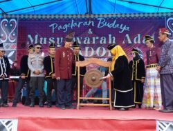 Pagelaran Adat Padoe di Wasuponda, Upaya Menjaga Identitas Budaya di Tengah Arus Zaman