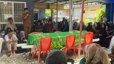 Bupati Luwu Timur Hadiri Pelepasan Jenazah Tokoh Wotu Haji Sjamsul Bachrie