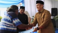 Safari Ramadan di Wasuponda, Pemkab Lutim Salurkan Bantuan dan Program Bedah Rumah
