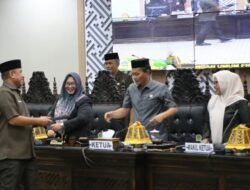 Fraksi DPRD Apresiasi Kinerja Pemkab Lutim 2025, Namun Soroti Perlunya Evaluasi Program