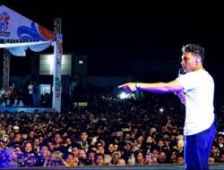 Juan Reza Tampil Gacor di HUT Luwu Timur, Lapangan Pendidikan Berubah Jadi Pesta Rakyat