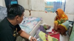 Dari Kamar Kost ke Meja Perawatan, Kepedulian untuk Nenek Haisah Menggerakkan Banyak Pihak