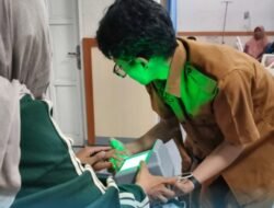 Pemkab Gowa Permudah Layanan, Dukcapil Rekam KTP-el Warga Sakit