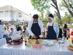 Wali Kota Makassar Tunjukkan Kebolehan Memasak, Raih Juara I di Ajang HUT Sulsel ke-357